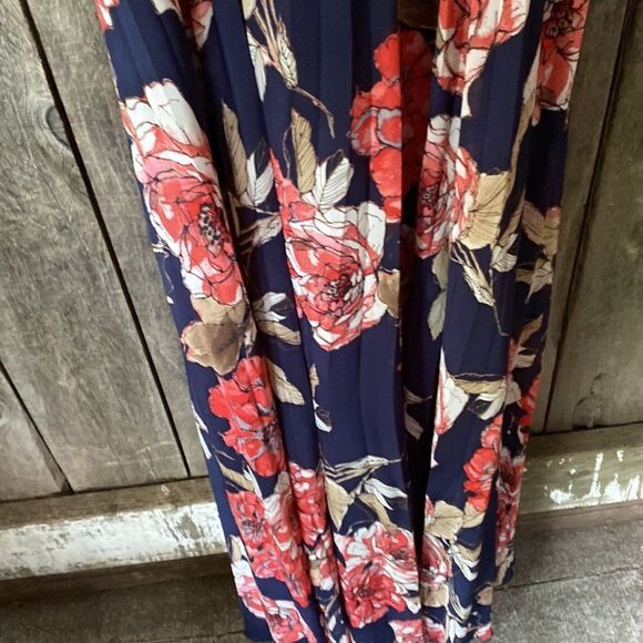 Bisou Bissou Floor Length Floral Halter Dress - Picture 5 of 6